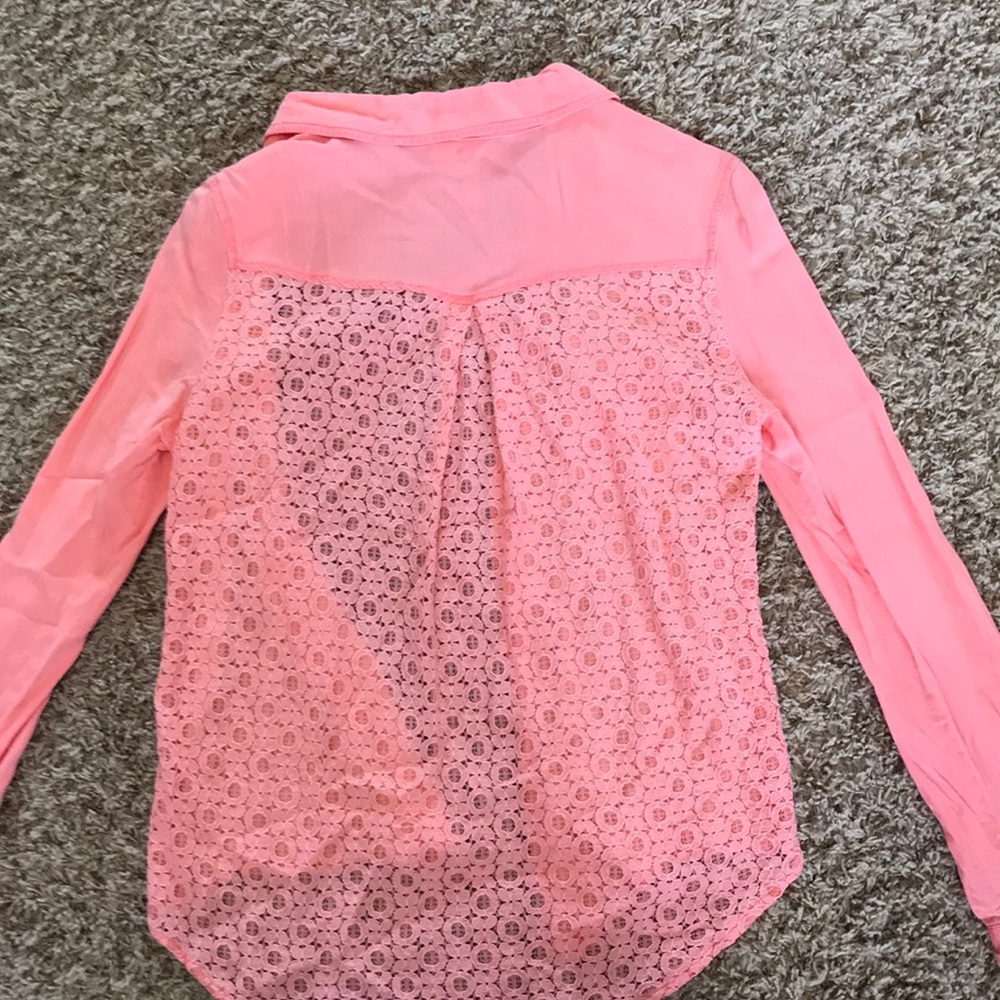button up shirt - Picture 4 of 4
